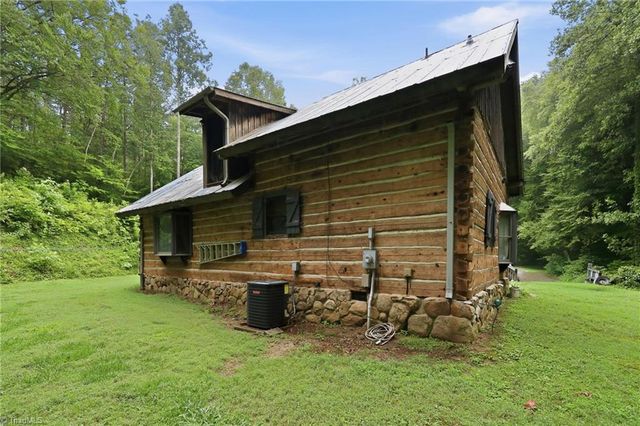 3439 NC Highway 89 E, Walnut Cove, NC 27052