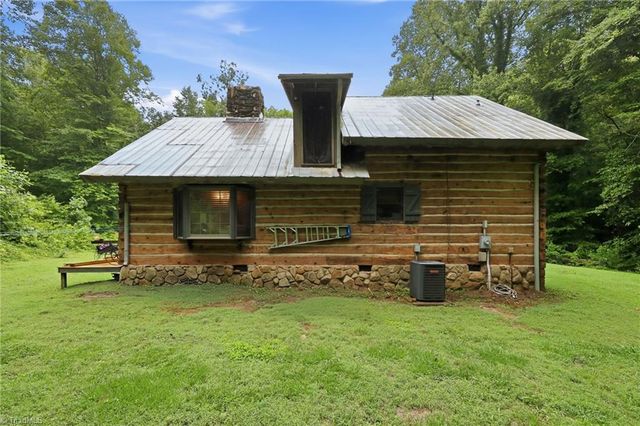 3439 NC Highway 89 E, Walnut Cove, NC 27052