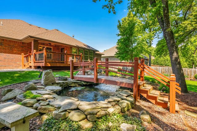 5628 S Winsor Drive, Battlefield, MO 65619