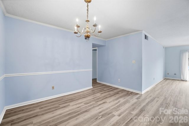 4754 Hedgemore Drive N, Charlotte, NC 28209