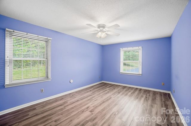 4754 Hedgemore Drive N, Charlotte, NC 28209