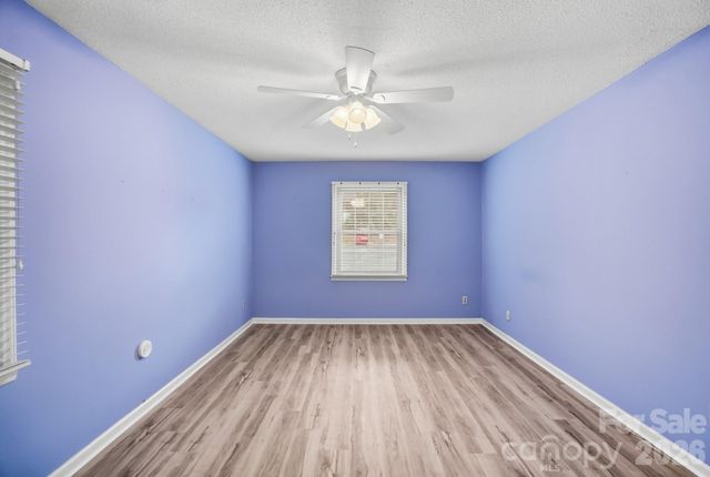 4754 Hedgemore Drive N, Charlotte, NC 28209