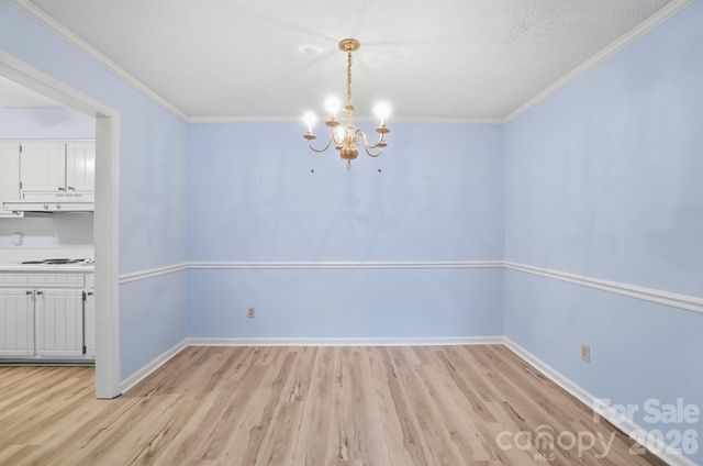 4754 Hedgemore Drive N, Charlotte, NC 28209