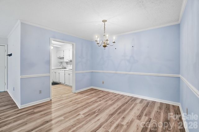 4754 Hedgemore Drive N, Charlotte, NC 28209
