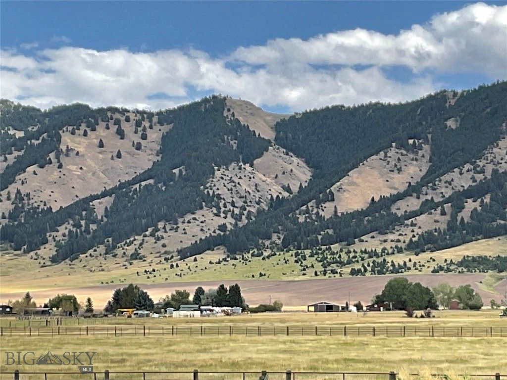 5688 Foster Lane, Belgrade, MT 59714 photo 2