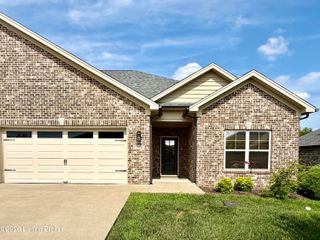 237 Harmony Way # B, Elizabethtown, KY 42701