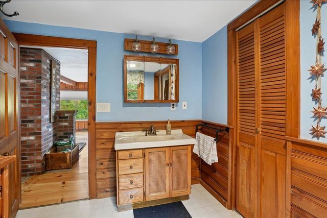 643 4Th Range Road, Pembroke, NH 03275