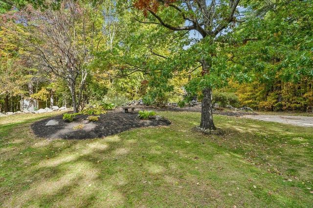 643 4Th Range Road, Pembroke, NH 03275
