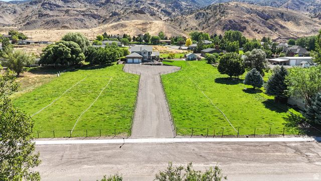 315 S 300 E, Monroe, UT 84754