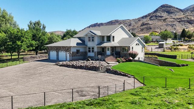 315 S 300 E, Monroe, UT 84754
