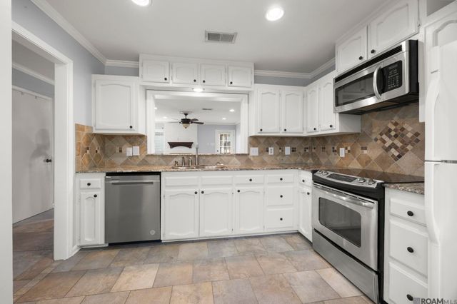 9817 Siegen Ln, Baton Rouge, LA 70810