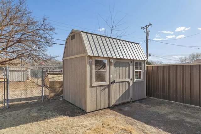 1730 WALKER Drive, Amarillo, TX 79107