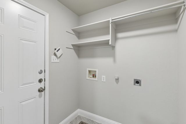 1702 La Caya Drive, Mansfield, TX 76063