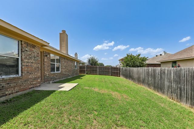 1702 La Caya Drive, Mansfield, TX 76063