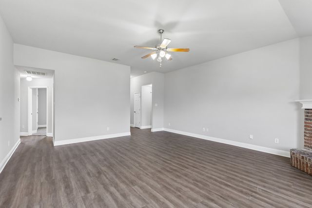 1702 La Caya Drive, Mansfield, TX 76063