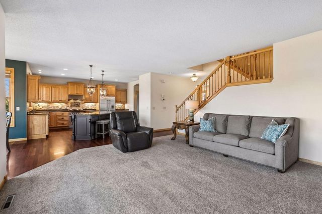 19671 Yellowpine Street NW, Oak Grove, MN 55011