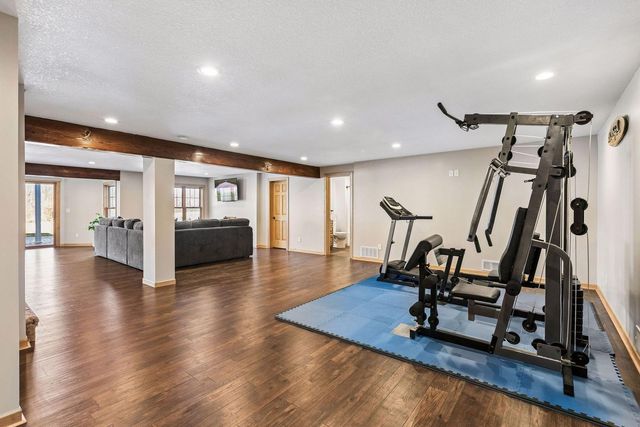 19671 Yellowpine Street NW, Oak Grove, MN 55011