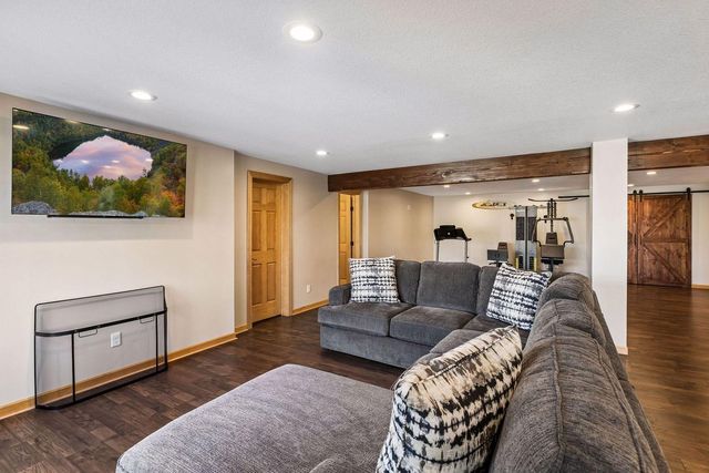 19671 Yellowpine Street NW, Oak Grove, MN 55011