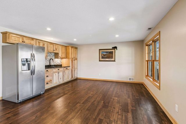 19671 Yellowpine Street NW, Oak Grove, MN 55011