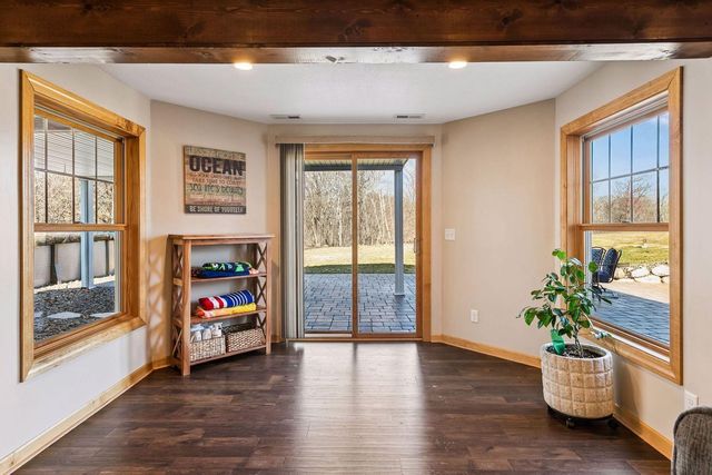 19671 Yellowpine Street NW, Oak Grove, MN 55011