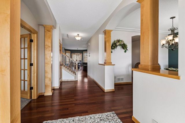 19671 Yellowpine Street NW, Oak Grove, MN 55011