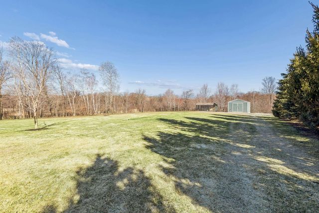 19671 Yellowpine Street NW, Oak Grove, MN 55011