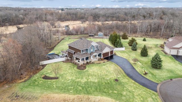 19671 Yellowpine Street NW, Oak Grove, MN 55011