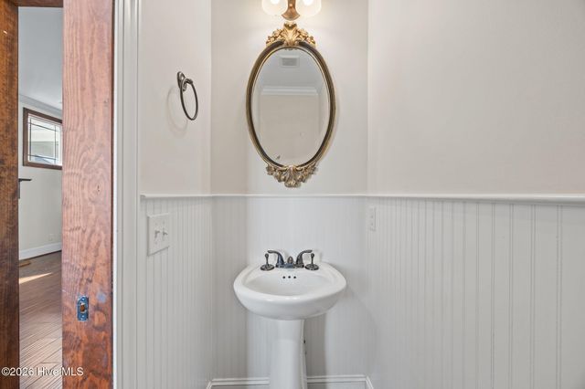 2400 Bray Court, Winterville, NC 28590