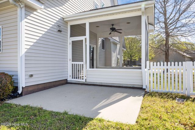 2400 Bray Court, Winterville, NC 28590