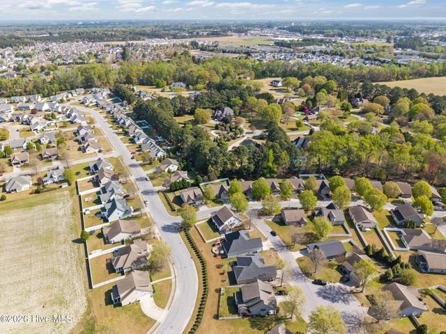 2400 Bray Court, Winterville, NC 28590