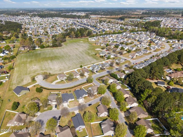 2400 Bray Court, Winterville, NC 28590