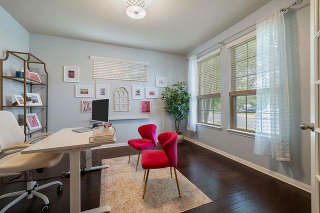 1143 Huntington TRL, Round Rock, TX 78664