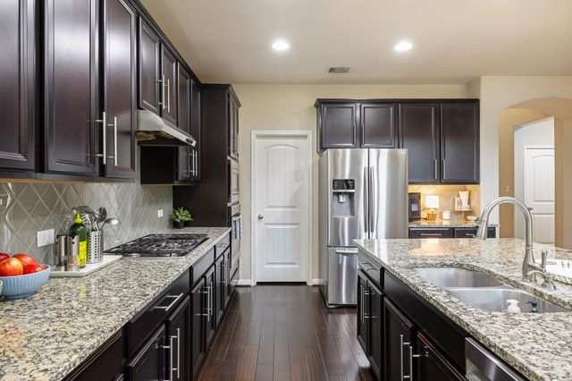 1143 Huntington TRL, Round Rock, TX 78664