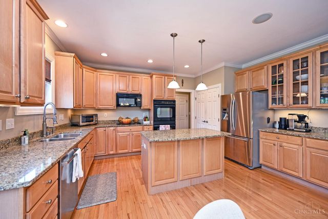 7679 Brookfarm Court, Deerfield Twp., OH 45040