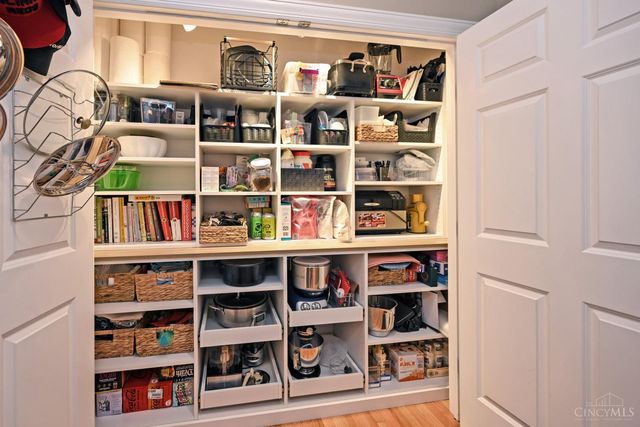 7679 Brookfarm Court, Deerfield Twp., OH 45040