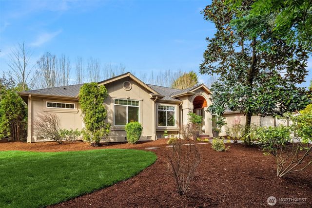 2411 98th Avenue NE, Clyde Hill, WA 98004