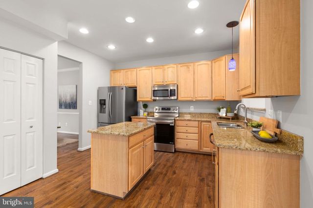 6902 S DEWEY CT, Fredericksburg, VA 22407