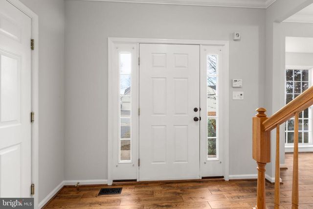 6902 S DEWEY CT, Fredericksburg, VA 22407