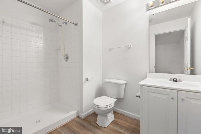 6902 S DEWEY CT, Fredericksburg, VA 22407