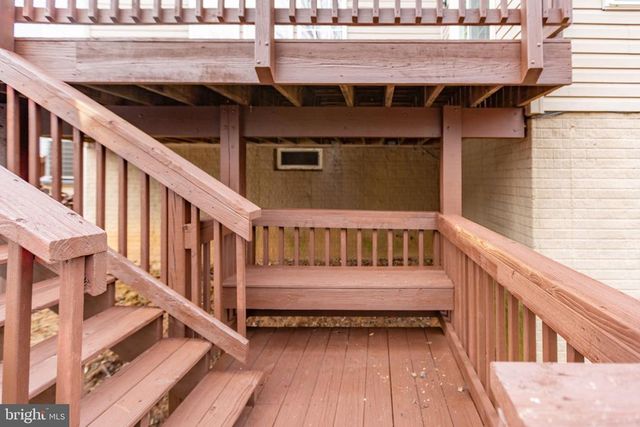 6902 S DEWEY CT, Fredericksburg, VA 22407