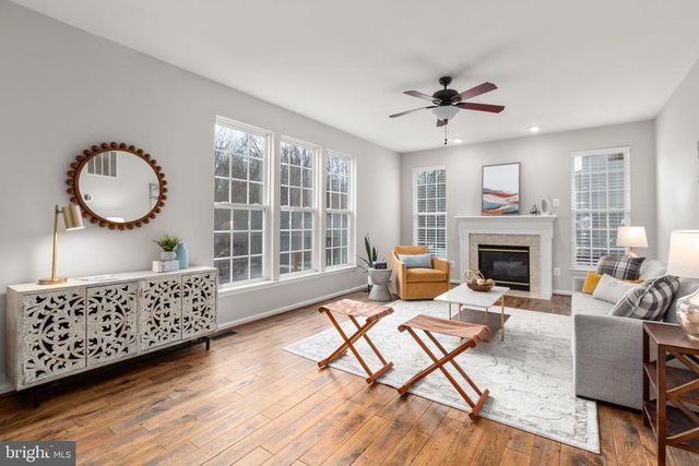 6902 S DEWEY CT, Fredericksburg, VA 22407