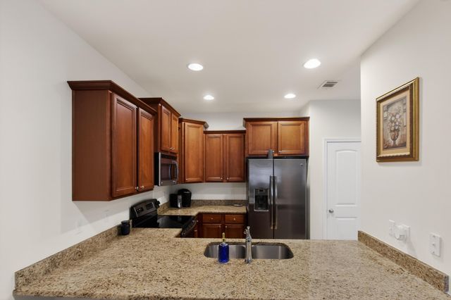2121 Wilsons Plover Circle, Navarre, FL 32566
