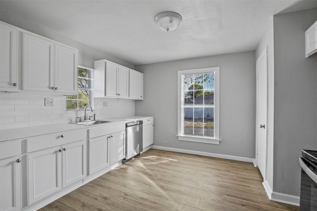 531 E Morton Street, Denison, TX 75021