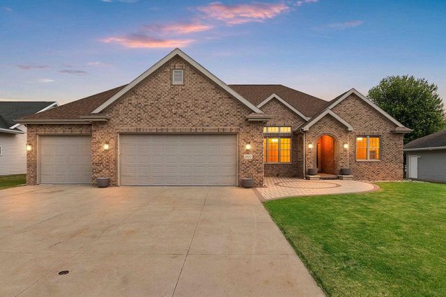 1892 N SUNRISE LANE, Appleton, WI 54913