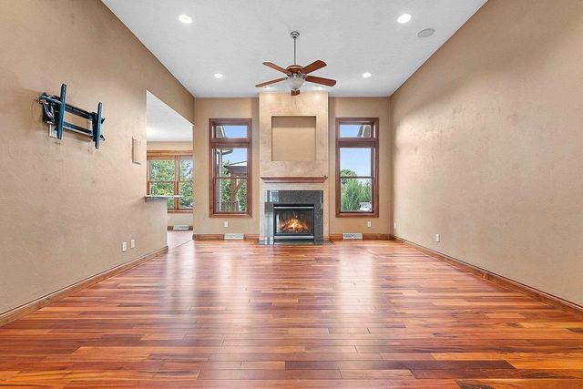 1892 N SUNRISE LANE, Appleton, WI 54913