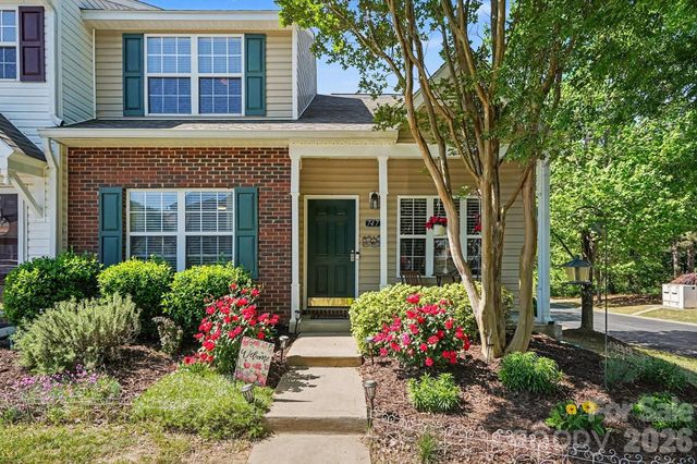747 Rock Lake Glen, Fort Mill, SC 29715