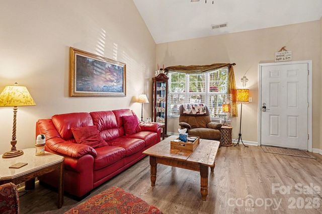 747 Rock Lake Glen, Fort Mill, SC 29715