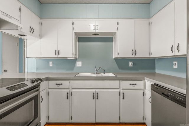 2505 Robinson, Conway, AR 72034