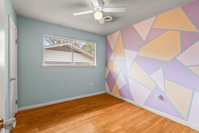 2505 Robinson, Conway, AR 72034