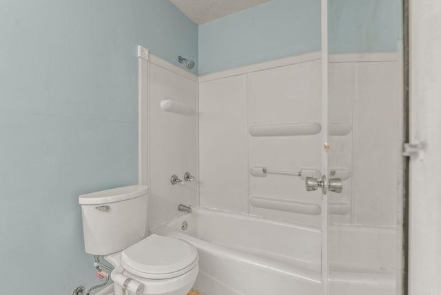 2505 Robinson, Conway, AR 72034